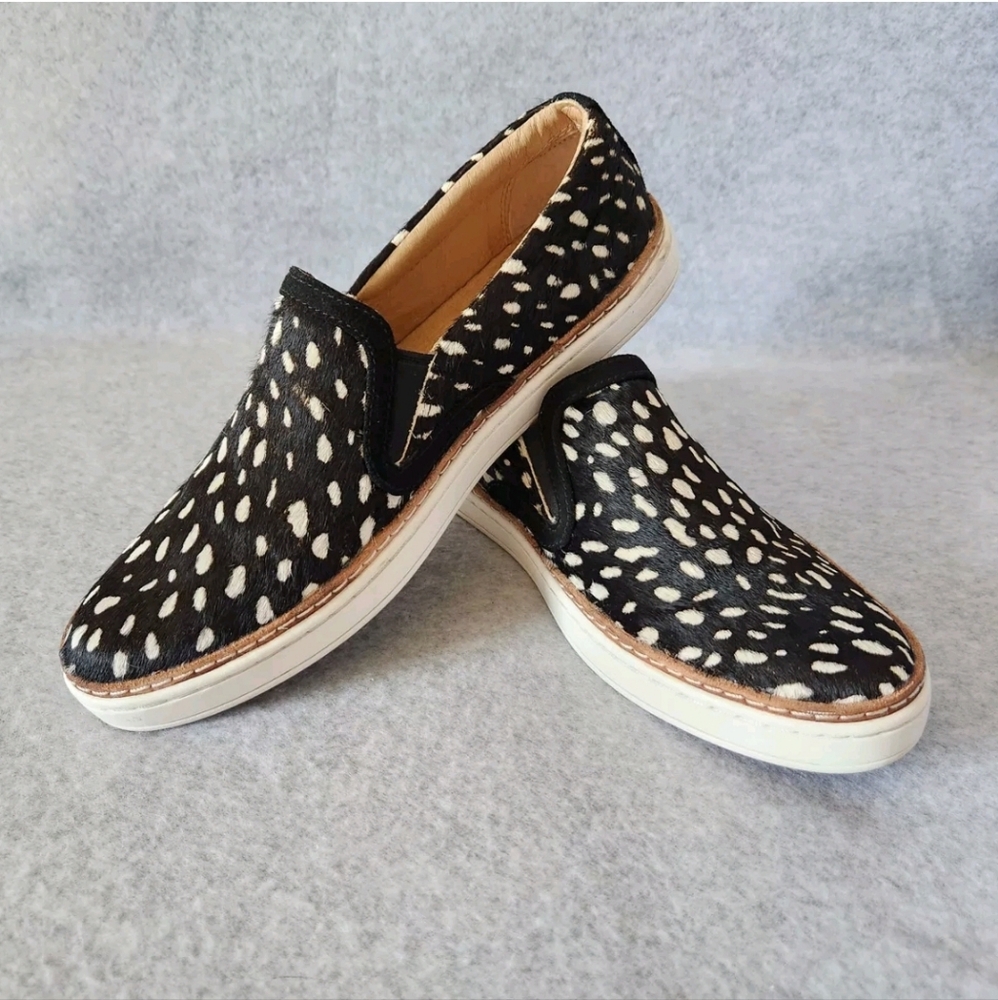 UGG Women's Animal Print Calf Hair Size 9.5 Soleda Exotic Sneaker